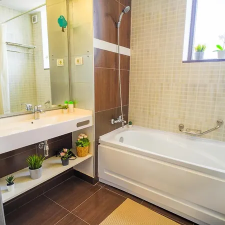 Apartment Central - Eminescu 188 - Balcony With A View Bucharest